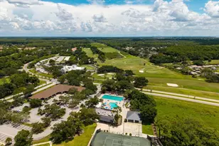 1723 Captiva Dr, Oldsmar, FL 34677 - Photo 82