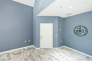 1640 Villa Capri Cir, Odessa, FL 33556 - Photo 2