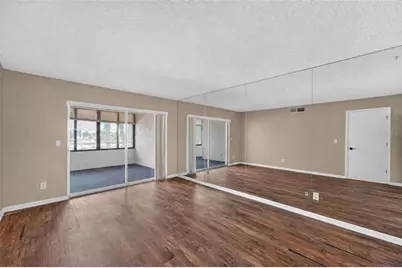 2581 Countryside Boulevard #2210, Clearwater, FL 33761 - Photo 8