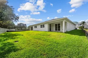 208 Athenian Way, Tarpon Springs, FL 34689 - Photo 36