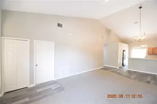 7411 Canterbury St, Spring Hill, FL 34606 - Photo 4