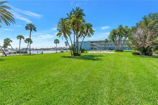 300 64th Ave, Saint Pete Beach, FL 33706 - Photo 32