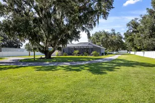 6010 Bob Head Rd, Plant City, FL 33565 - Photo 6