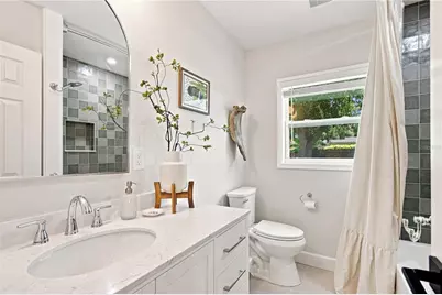 6218 7th Street S, Saint Petersburg, FL 33705 - Photo 24