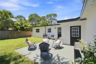 6218 7th St S, Saint Petersburg, FL 33705 - Photo 30