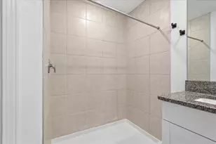 4429 Tuscan Loon Dr, Tampa, FL 33619 - Photo 32