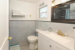 18399 Gulf Blvd, Indian Shores, FL 33785 - Photo 16