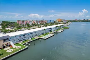 18399 Gulf Blvd, Indian Shores, FL 33785 - Photo 32