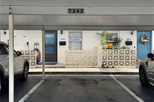 7242 Stonehaven Ct N, Pinellas Park, FL 33781 - Photo 2