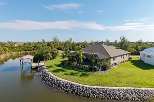 10650 Poughkeepsie Cir, Port Charlotte, FL 33981 - Photo 6