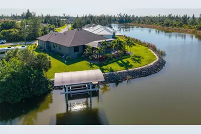 10650 Poughkeepsie Circle, Port Charlotte, FL 33981 - Photo 56