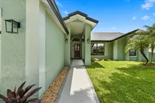 218 Lake Hartridge Dr NW, Winter Haven, FL 33881 - Photo 14