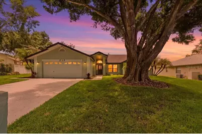218 Lake Hartridge Drive NW, Winter Haven, FL 33881 - Photo 2