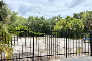 7011 Waterside Dr, Tampa, FL 33617 - Photo 28