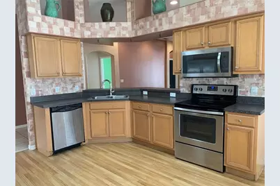 4211 Hartford Lake Drive, Tampa, FL 33619 - Photo 6