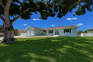 708 Spanish Main Dr, Apollo Beach, FL 33572 - Photo 8