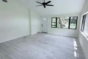 10801 N Edison Ave, Tampa, FL 33612 - Photo 38