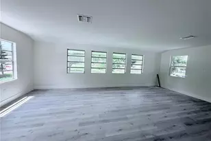 10801 N Edison Ave, Tampa, FL 33612 - Photo 38