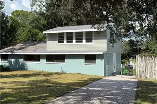 10801 N Edison Ave, Tampa, FL 33612 - Photo 1