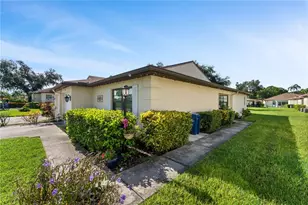 3312 60th Ave W, Bradenton, FL 34207 - Photo 2