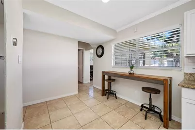 6410 Walton Way, Tampa, FL 33610 - Photo 10