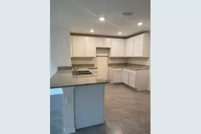 1663 Hazy Sea Drive, Plant City, FL 33565 - Photo 6