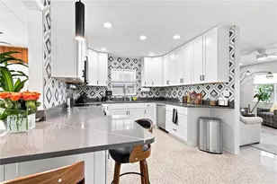 3005 10th Ave N, Saint Petersburg, FL 33713 - Photo 12