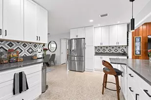 3005 10th Ave N, Saint Petersburg, FL 33713 - Photo 18