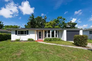 1516 Country Ln W, Clearwater, FL 33759 - Photo 1