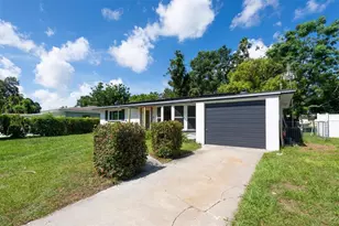 1516 Country Ln W, Clearwater, FL 33759 - Photo 18
