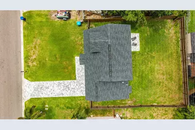 8718 94th St, Seminole, FL 33777 - Photo 44
