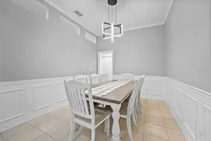 18843 Maisons Dr, Lutz, FL 33558 - Photo 32