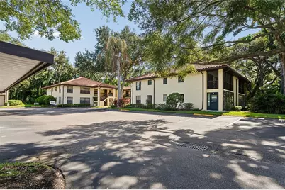 110 Hammock Pine Boulevard, Clearwater, FL 33761 - Photo 4