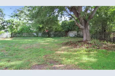 1241 Nicholson Street, Clearwater, FL 33755 - Photo 32