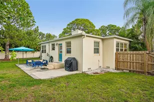 1654 Bayshore Blvd, Dunedin, FL 34698 - Photo 24