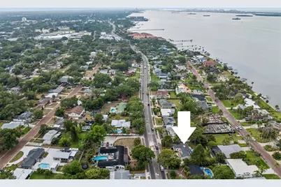 1654 Bayshore Boulevard, Dunedin, FL 34698 - Photo 32