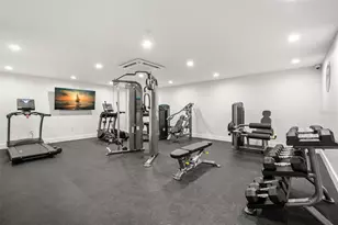 11500 Gulf Blvd, Treasure Island, FL 33706 - Photo 38