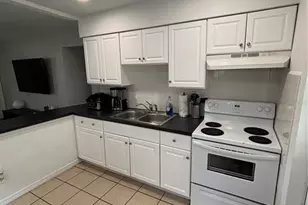 4420 Dr Martin Luther King Jr Street N, Saint Petersburg, FL 33703 - Photo 6