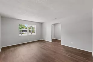3410 50th St W, Bradenton, FL 34209 - Photo 16