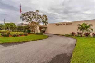 8186 Terrace Garden Dr N, Saint Petersburg, FL 33709 - Photo 66