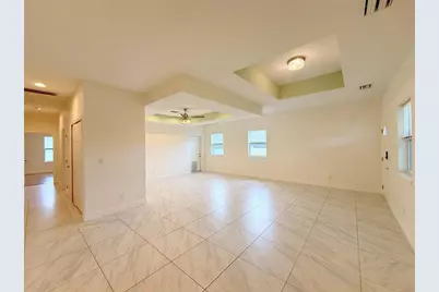 6690 54th Avenue N, Saint Petersburg, FL 33709 - Photo 20