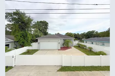 6690 54th Avenue N, Saint Petersburg, FL 33709 - Photo 2