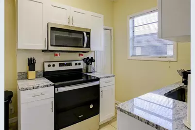 1219 E Emma Street, Tampa, FL 33603 - Photo 6