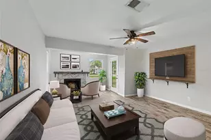 2409 11th Ave SE, Ruskin, FL 33570 - Photo 6