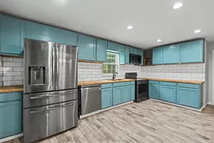 2409 11th Ave SE, Ruskin, FL 33570 - Photo 10
