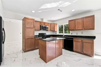 7233 Woodbrook Drive, Tampa, FL 33625 - Photo 18