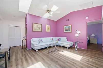 9436 Nakoma Way #9436, Weeki Wachee, FL 34613 - Photo 8