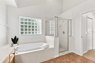 10260 Shadow Branch Dr, Tampa, FL 33647 - Photo 30