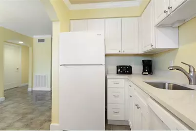 19417 Gulf Boulevard #E109, Indian Rocks Beach, FL 33785 - Photo 10