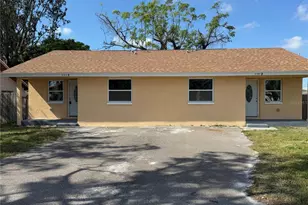 4110 32nd St N, Saint Petersburg, FL 33714 - Photo 1